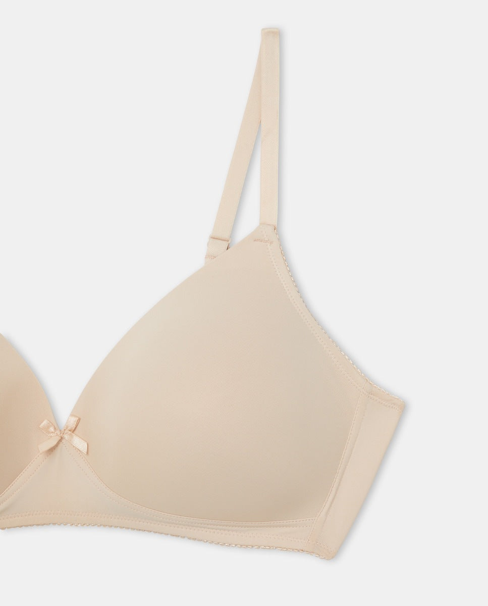 SUJETADOR PREFORMADO COPAS EXTRASUAVES SIN AROS CON FOAM 5166