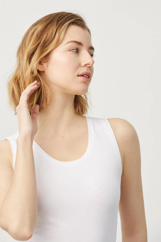 CAMISETA TIRANTE ANCHO ALGODÓN