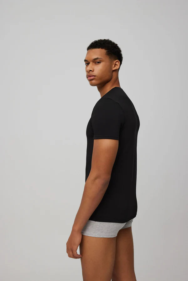 CAMISETA INTERIOR TERMICA CUELLO PICO MANGA CORTA