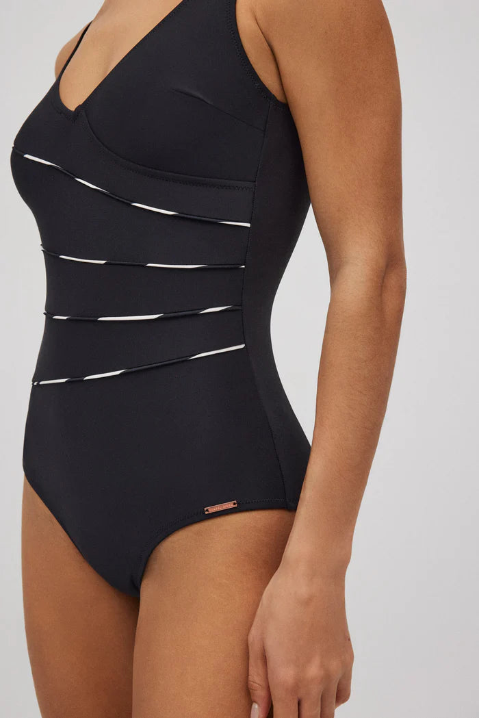 BAÑADOR REDUCTOR BASIC BLACK LINES