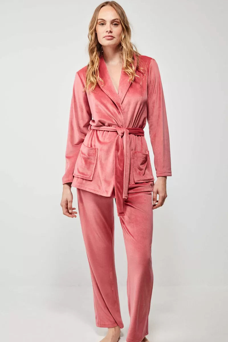 CONJUNTO DE BATA Y PANTALÓN TERCIOPELO MUJER BASIC