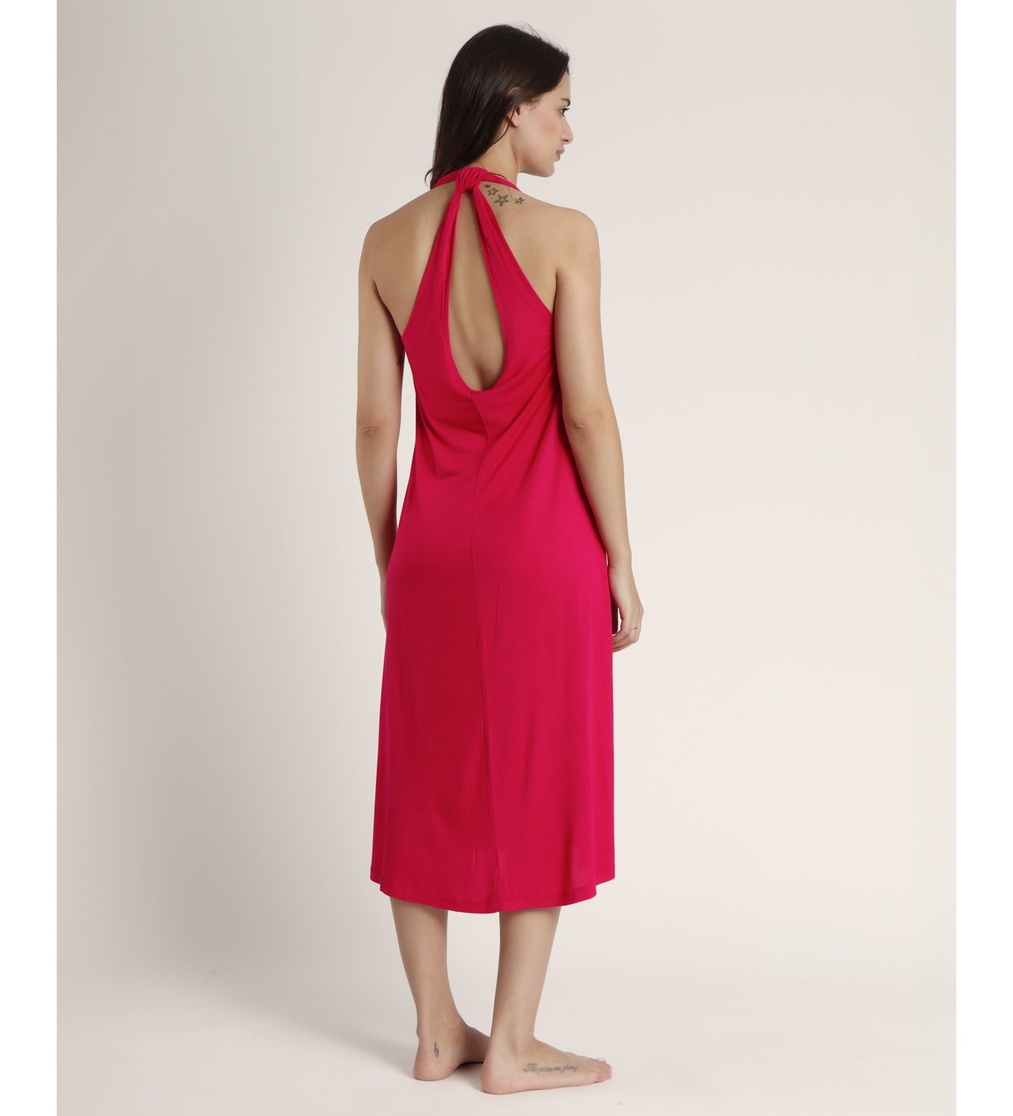 VESTIDO MIDI ANUDADO AL CUELLO BASIC FUCSIA