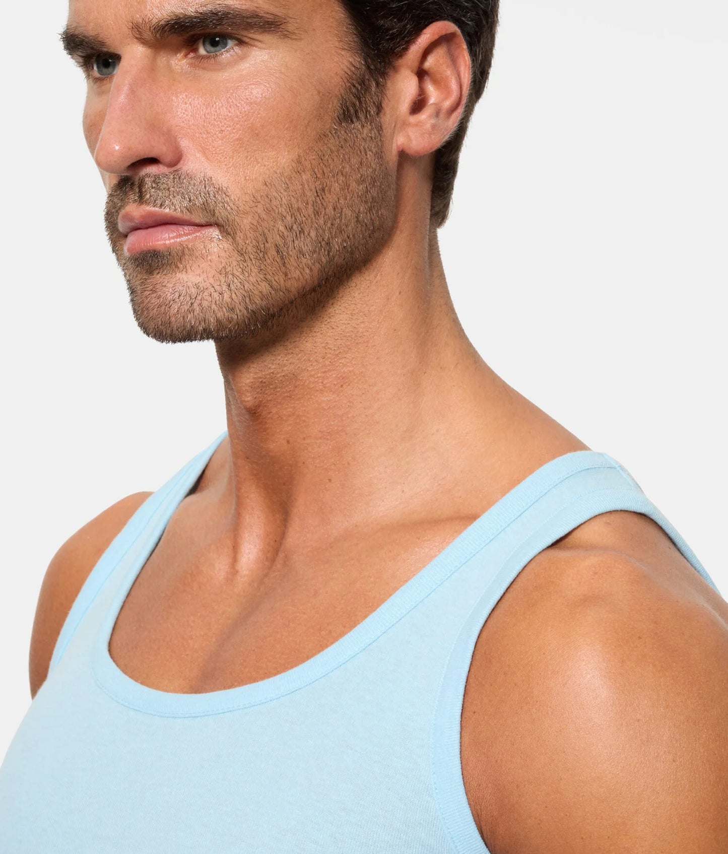CAMISETA INTERIOR DE TIRANTES 100% ALGODÓN