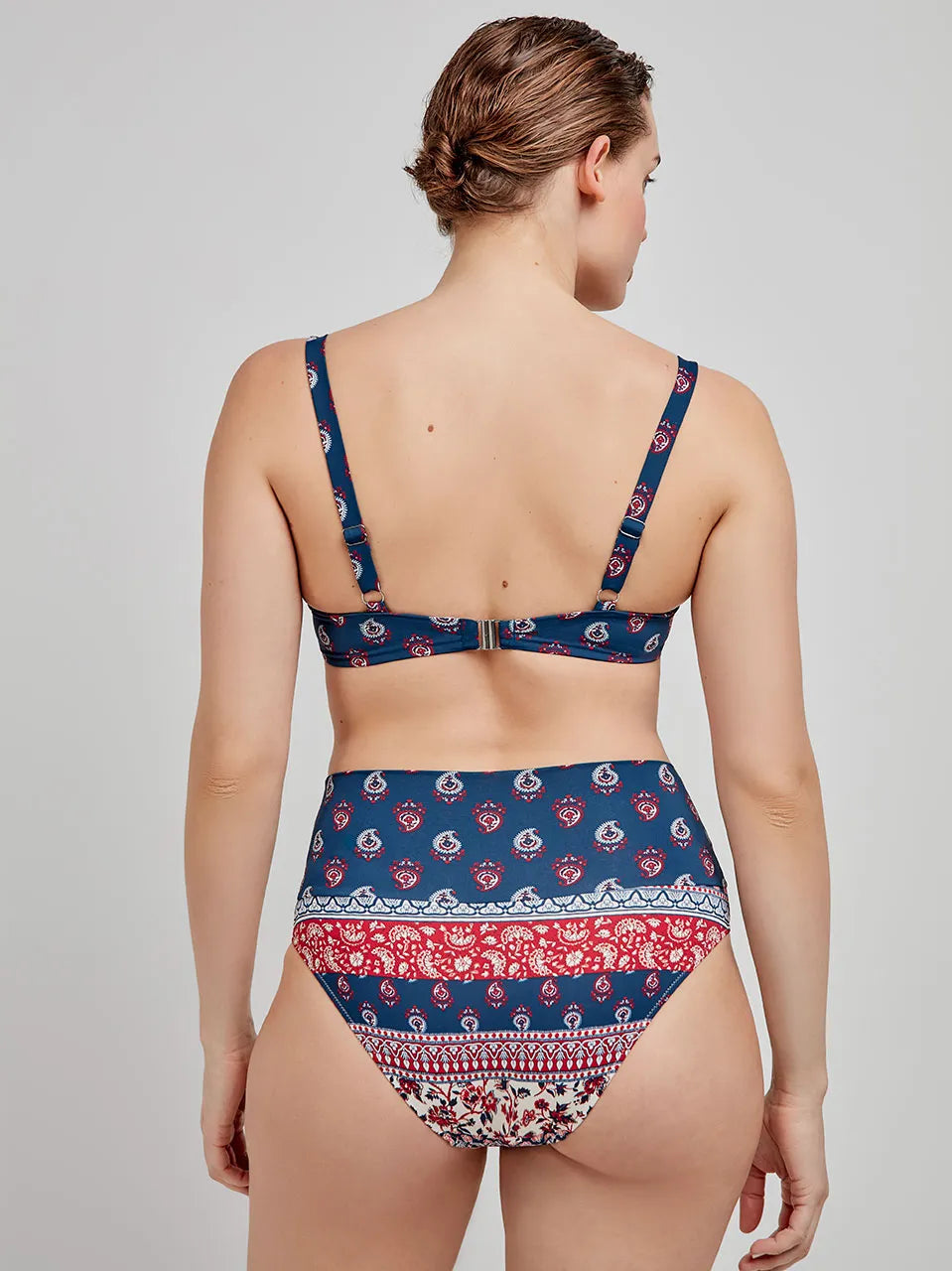 BIKINI MULTIPOSICION ESTAMPADO ETNICO