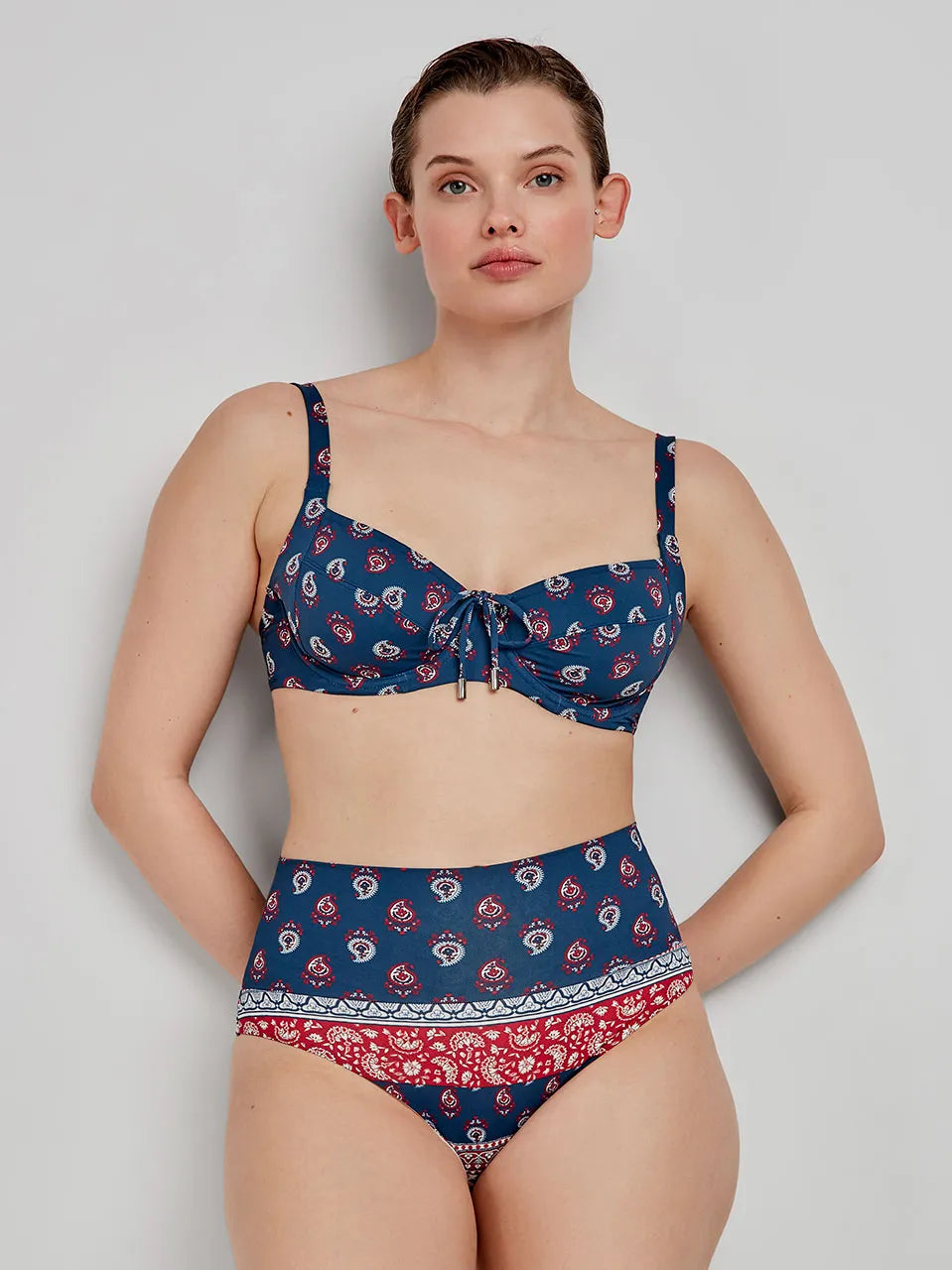 BIKINI MULTIPOSICION ESTAMPADO ETNICO