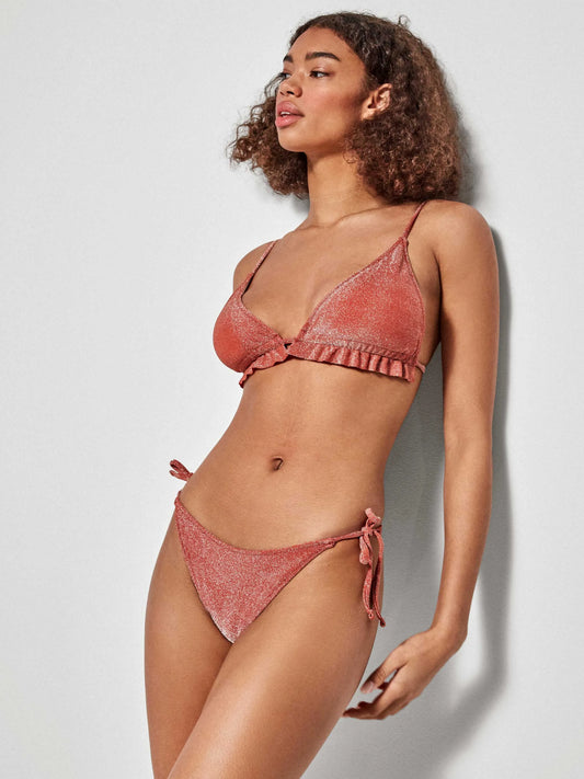 BIKINI TRIANGULAR SIN ARO DETALLE BRILLANTE