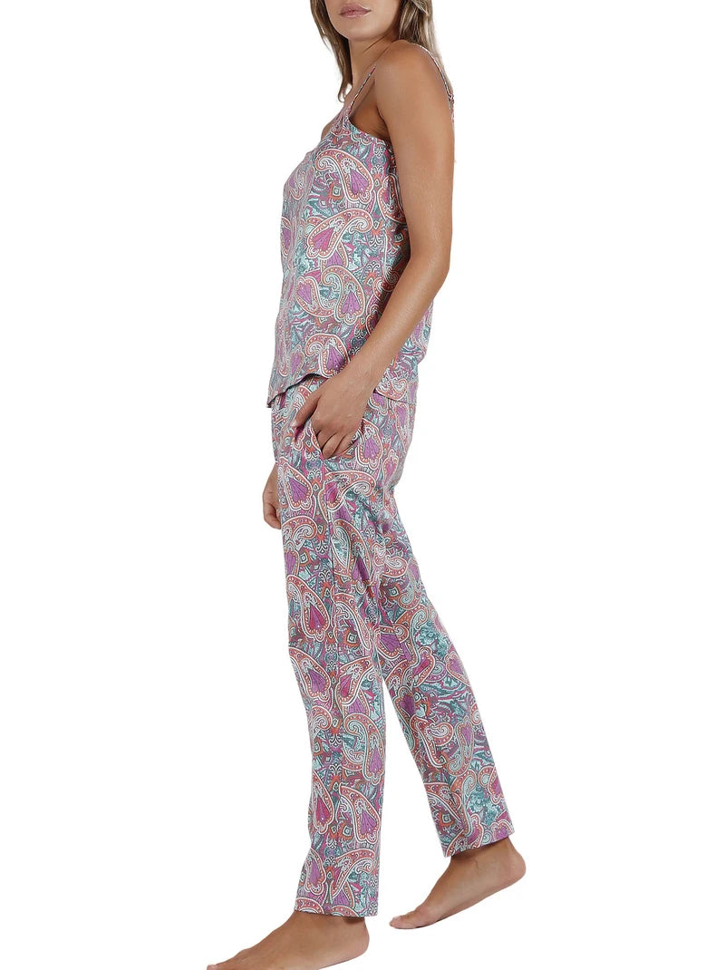 CONJUNTO DE TIRANTES Y PANTALON LARGO MANADELA