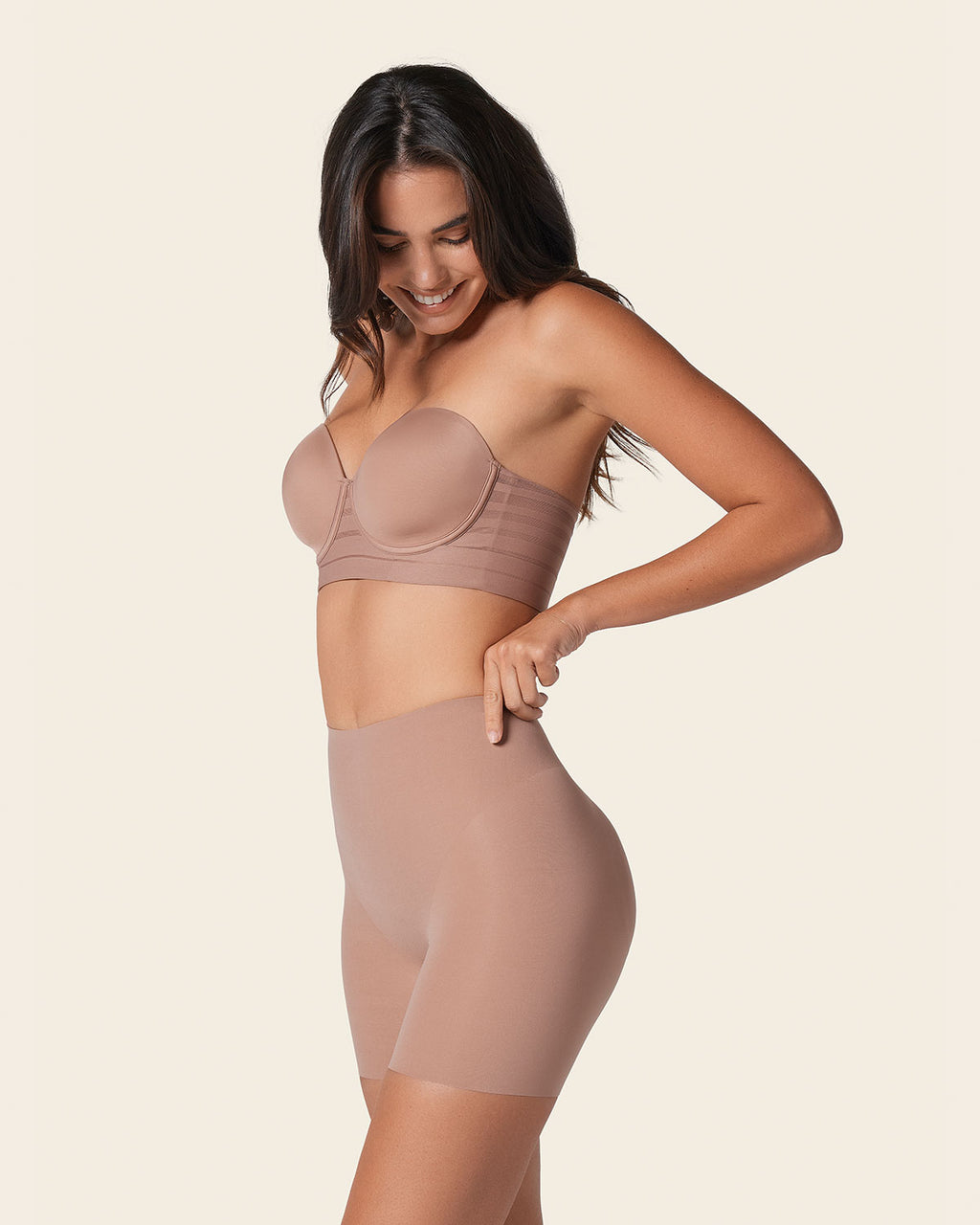FAJA SHORT DE COMPRESION CON AMOHADILLAS REMOVIBLES PUSH UP EN GLUTEOS 12889