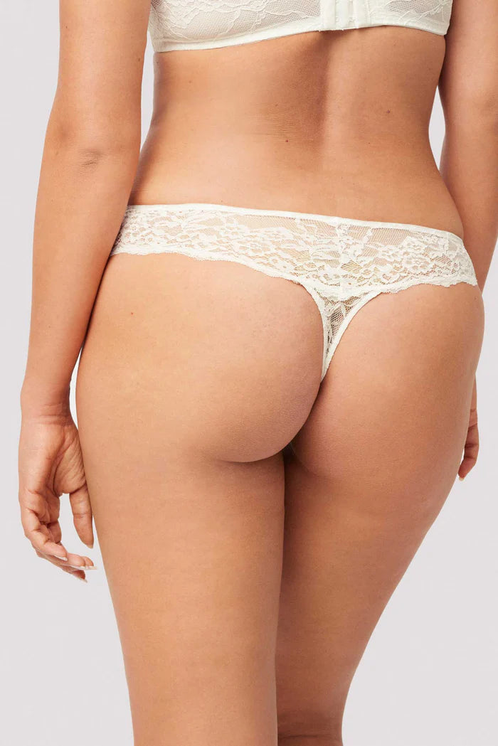 TANGA DE ENCAJE LENCERO