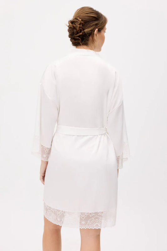 BATA MANGA LARGA DE SATEN