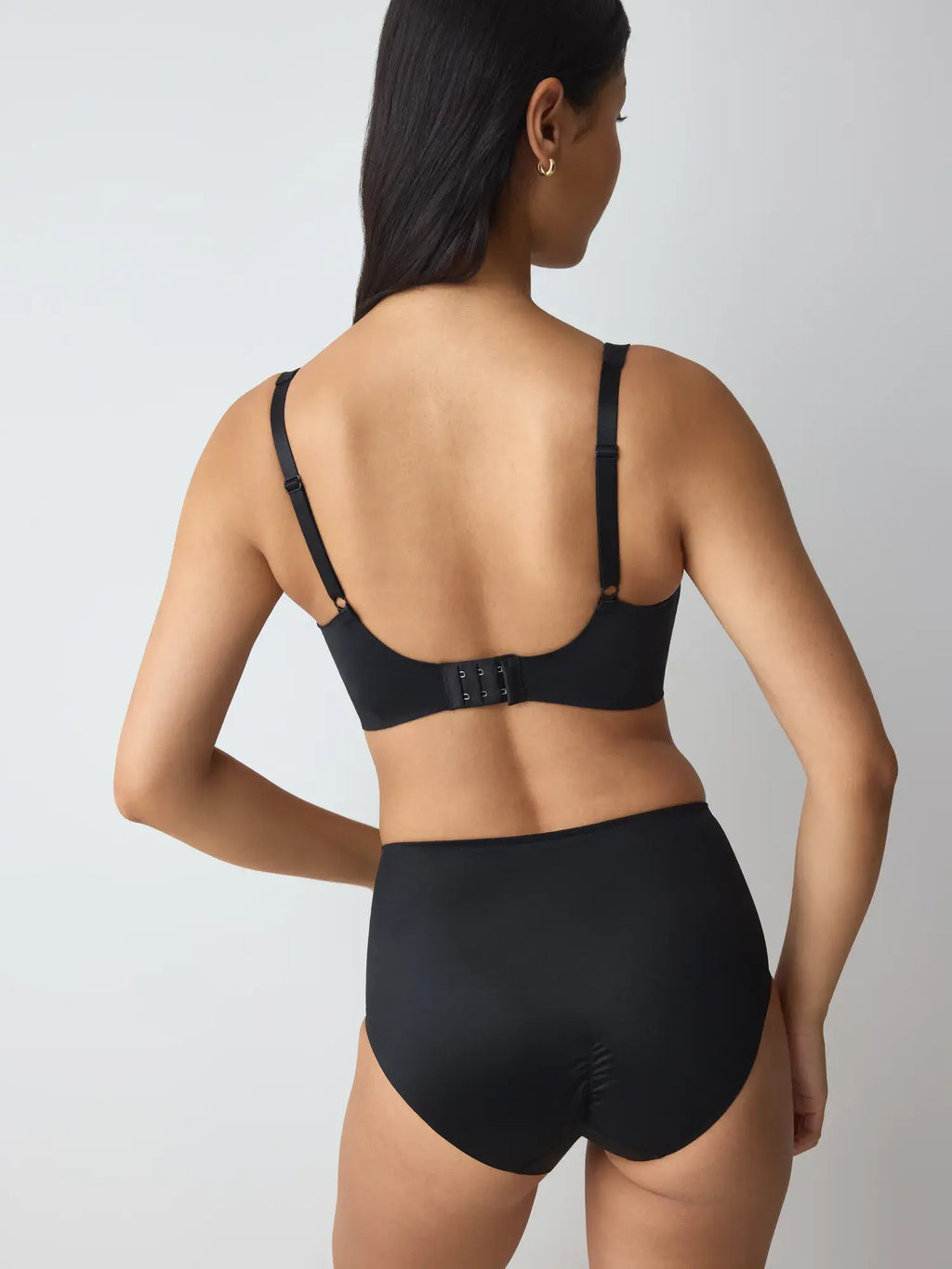 SUJETADOR REDUCTOR SIN ARO NI RELLENO TRUE SHAPE SENSATION N01