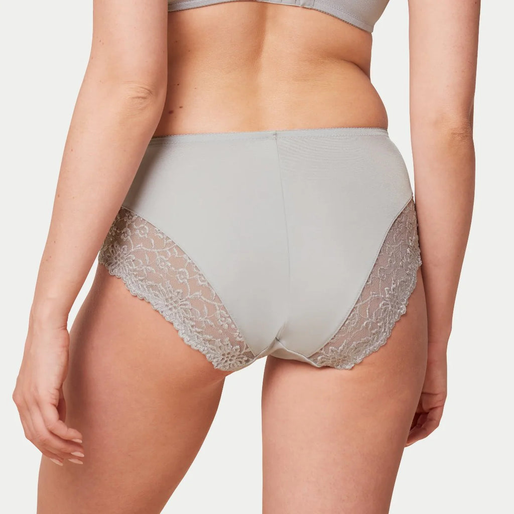 BRAGA COBERTURA COMPLETA LADYFORM SOFT MAXI