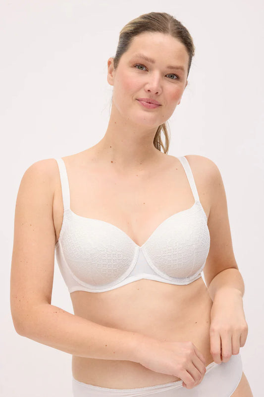 SUJETADOR CAPACIDAD CON ARO CON RELLENO Y ENCAJE