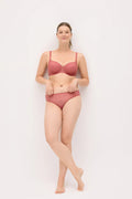 CONJUNTO SUJETADOR CON ARO CON RELLENO Y BRAGA MIDI