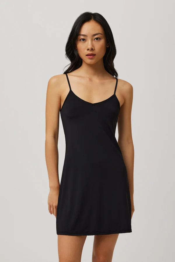 Vestido combinación mujer negro de tirantes regulables