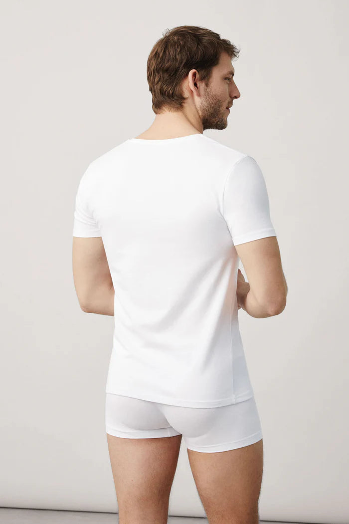 CAMISETA INTERIOR MANGA CORTA CUELLO PICO ALGOÓN