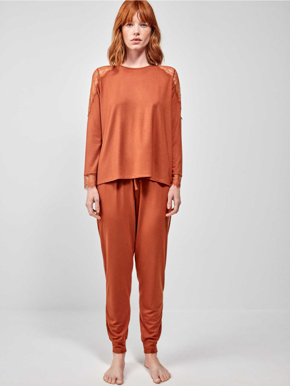 PIJAMA MANGA LARGA MUJER BASIC BROWN