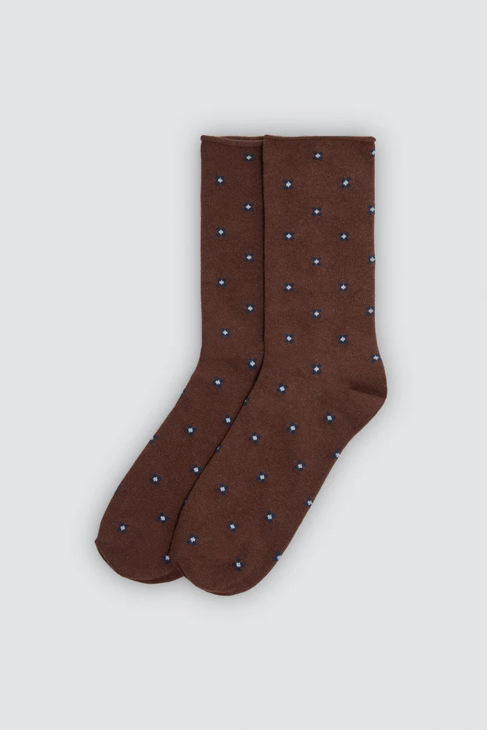 Calcetines hombre sin puño marrones con motivos