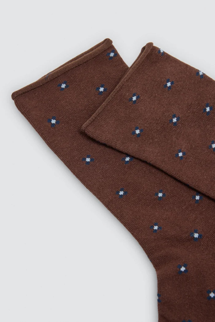 Calcetines hombre sin puño marrones con motivos