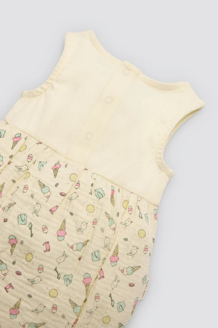 CONJUNTO RANITA DE BEBE CON TIRANTES Y GORRITO