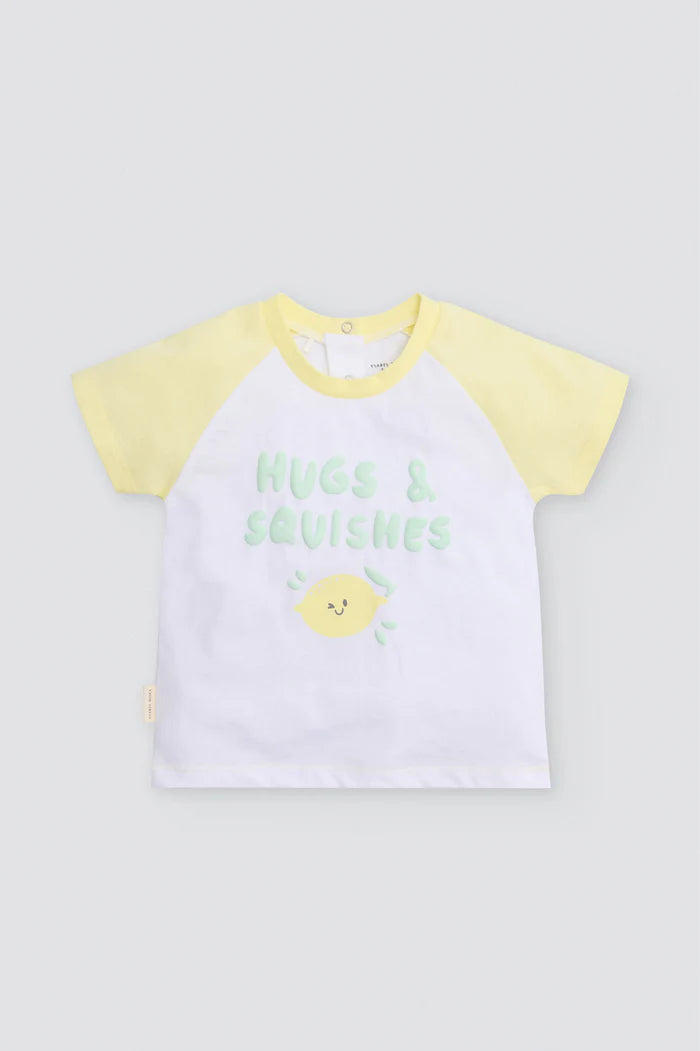 CONJUNTO DE VERANO DE BEBÉ HUGS & SAVISHES
