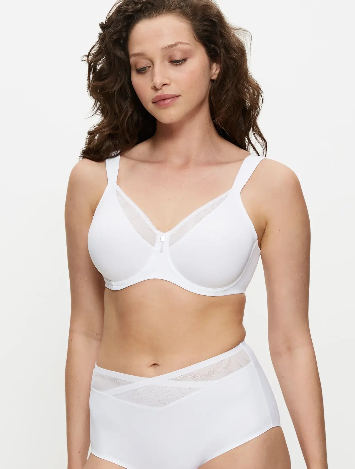 SUJETADOR CON AROS SIN RELLENO TRUE SHAPE SENSATION W01