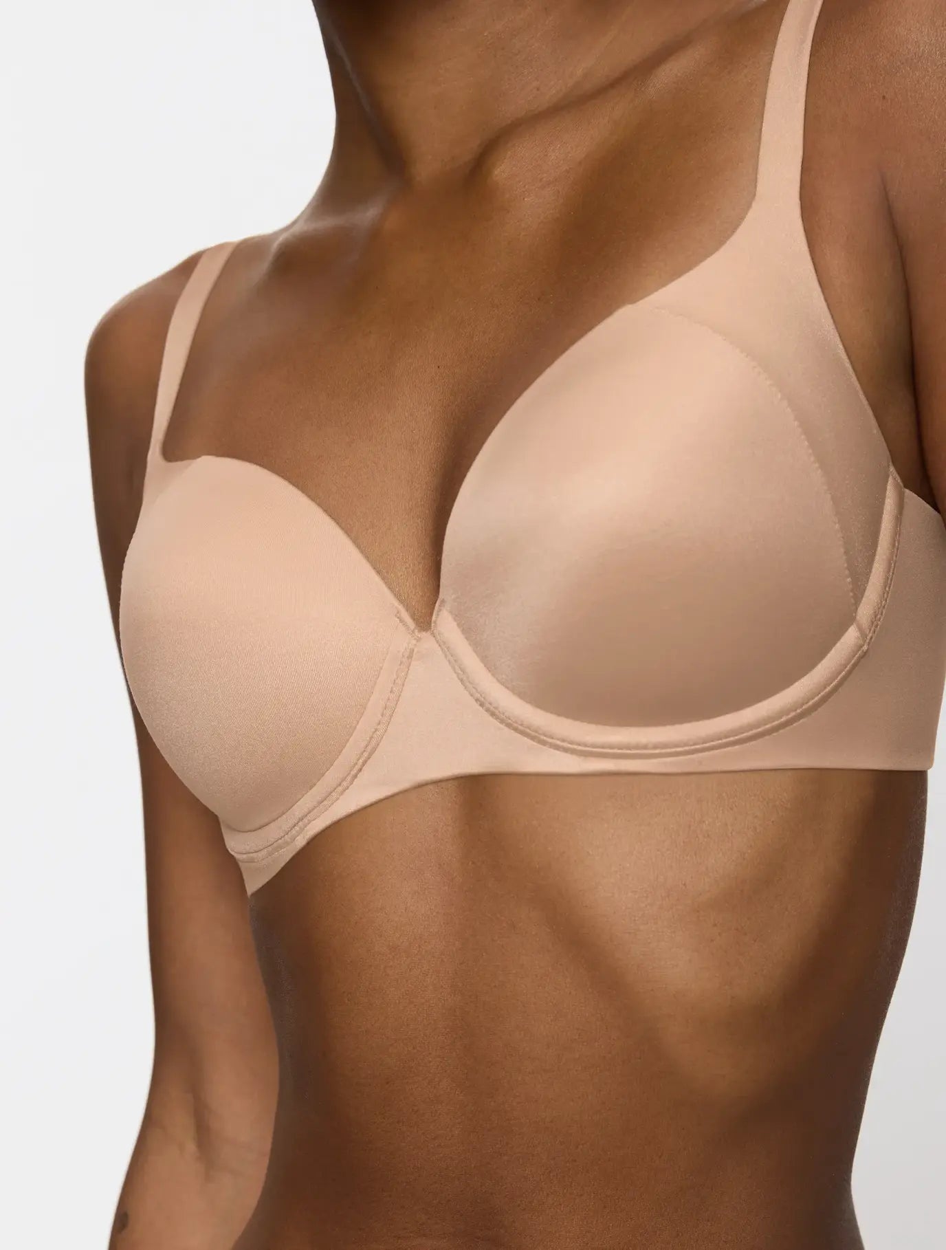 SUJETADOR CON AROS SIN FOAM BODY MAKE-UP SOFT TOUCH WP EX