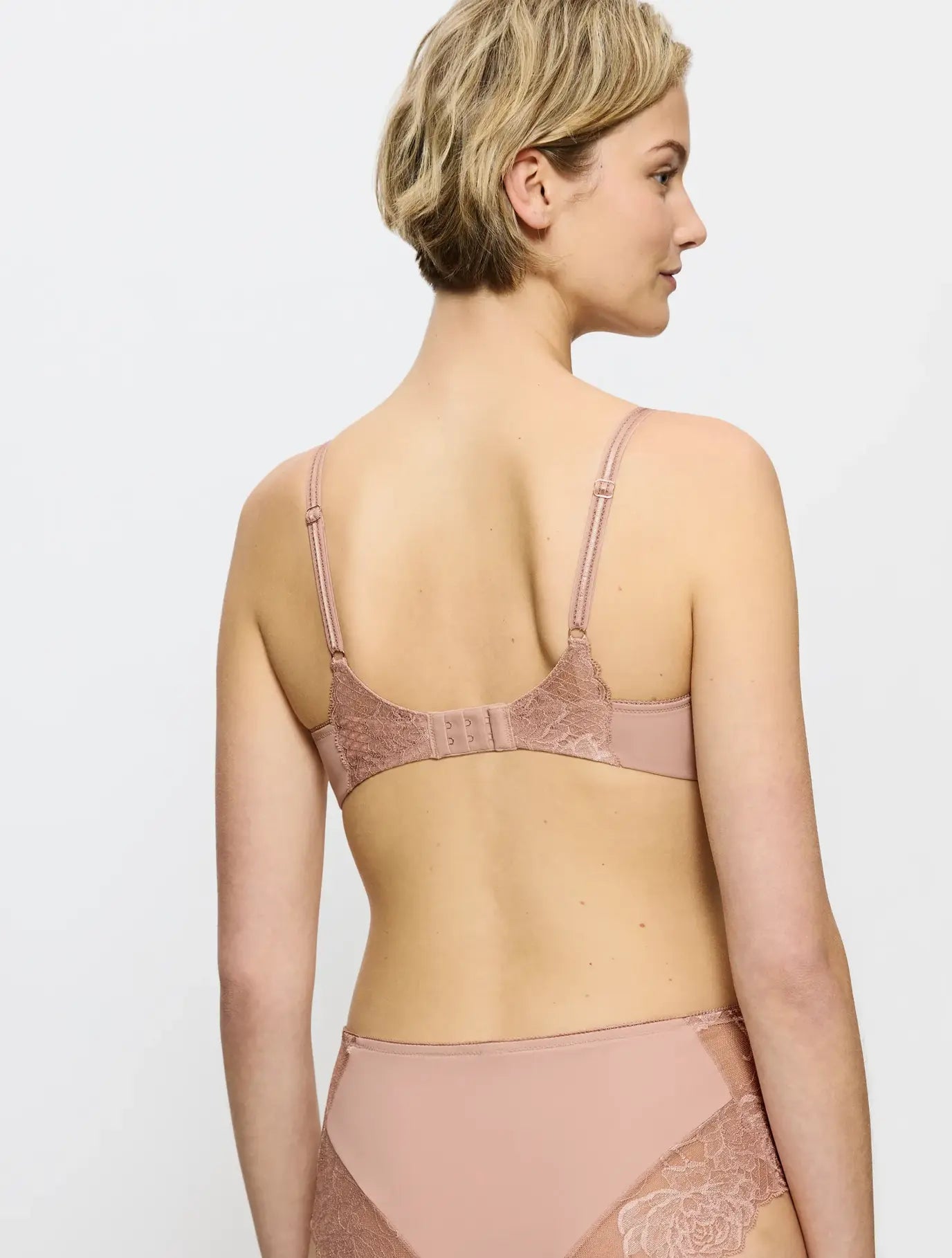 SUJETADOR CON AROS SIN RELLENO WIL PEONY FLORALE W