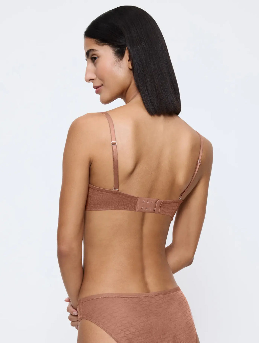 SUJETADOR CON AROS SIN RELLENO TRIUMPH SIGNATURE SHEER WDP