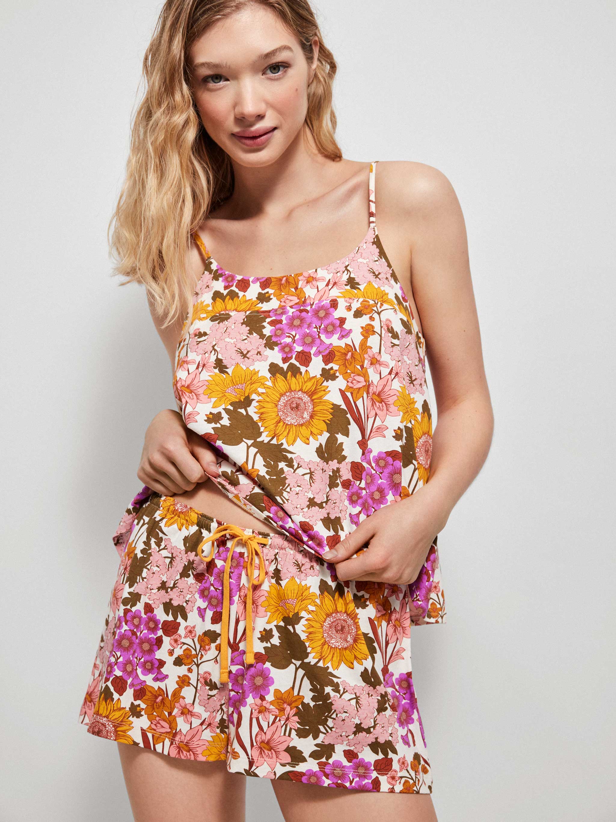 PIJAMA TIRANTES SPRING FLOWERS