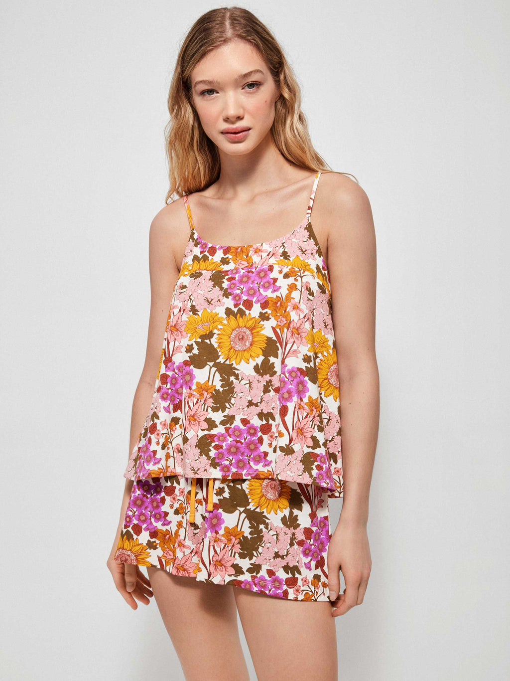 PIJAMA TIRANTES SPRING FLOWERS