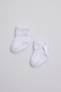 CALCETINES DE RECIEN NACIDO CON LACITO