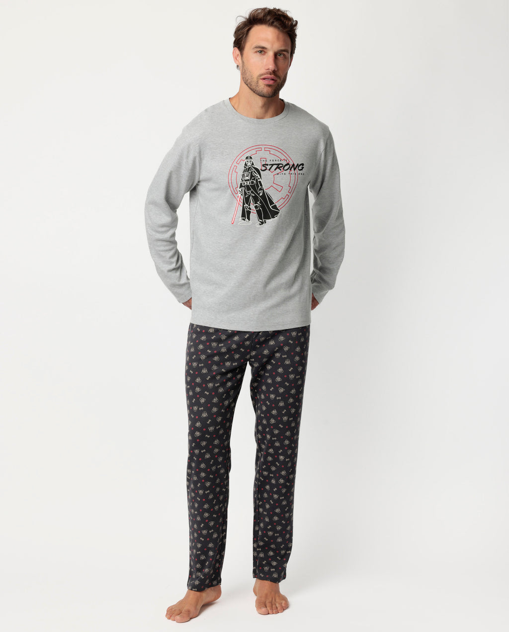 PIJAMA MANGA LARGA HOMBRE THE FORCE IS STRONG