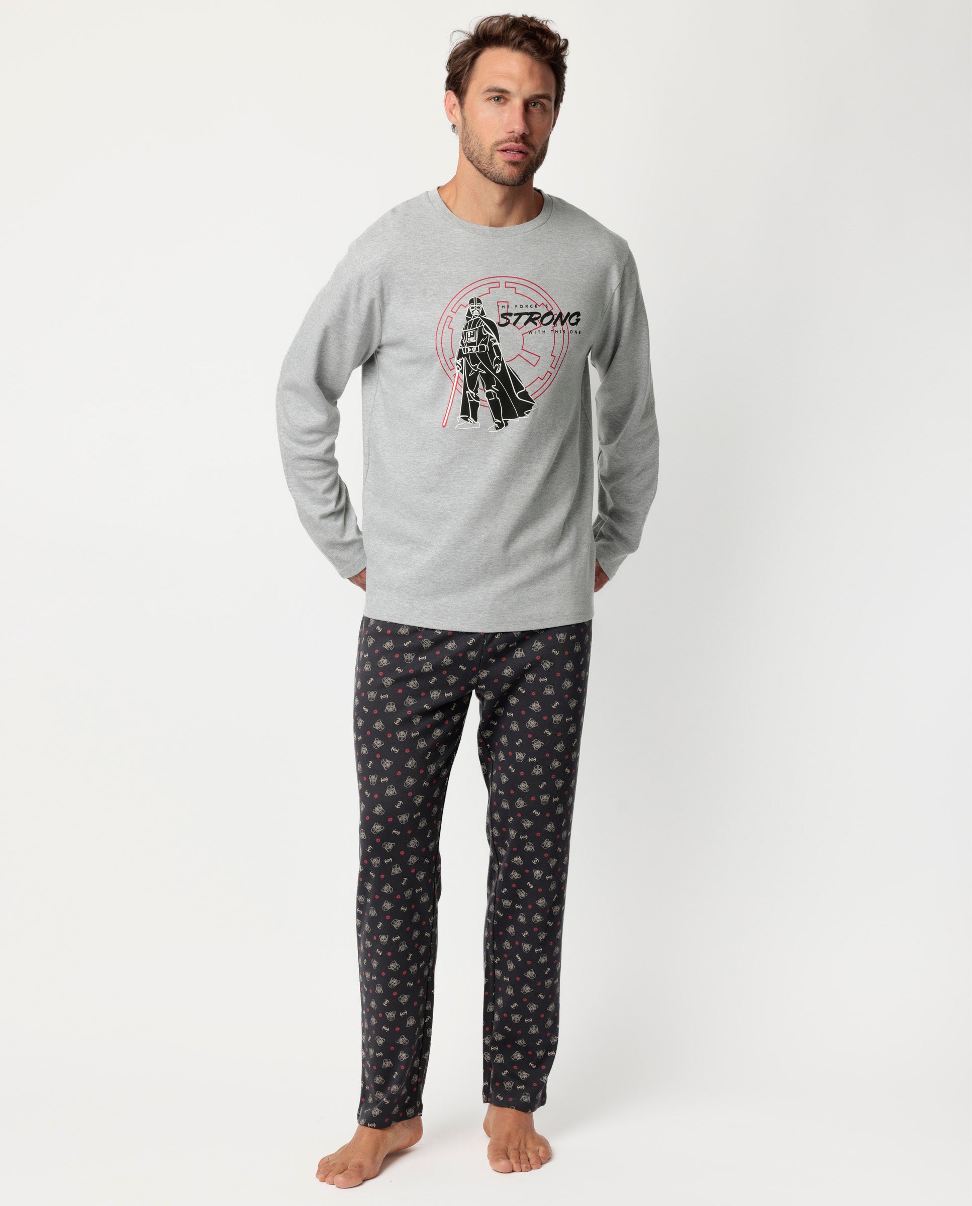 PIJAMA MANGA LARGA HOMBRE THE FORCE IS STRONG