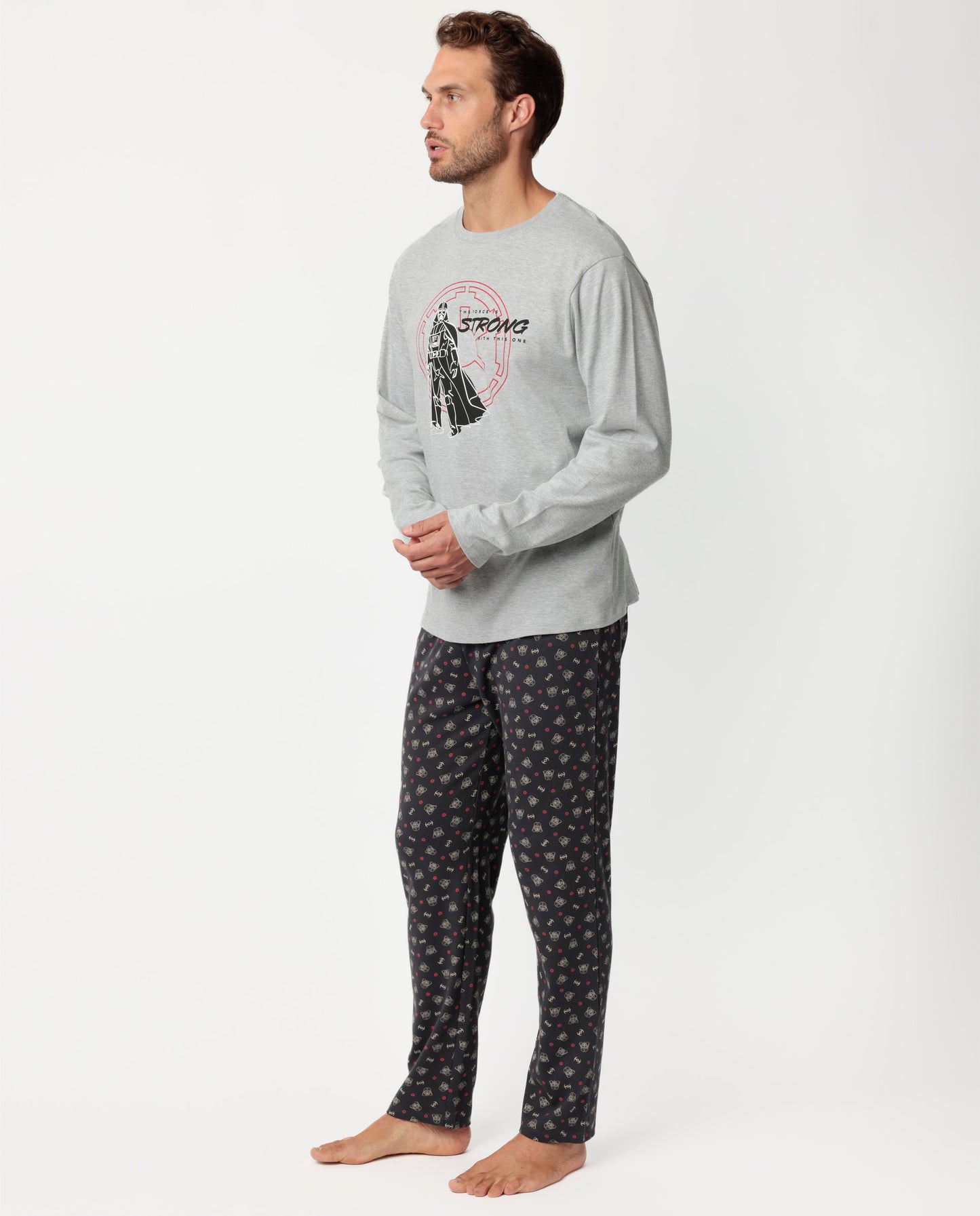 PIJAMA MANGA LARGA HOMBRE THE FORCE IS STRONG