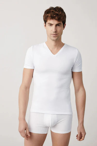 CAMISETA INTERIOR TERMICA CUELLO PICO MANGA CORTA