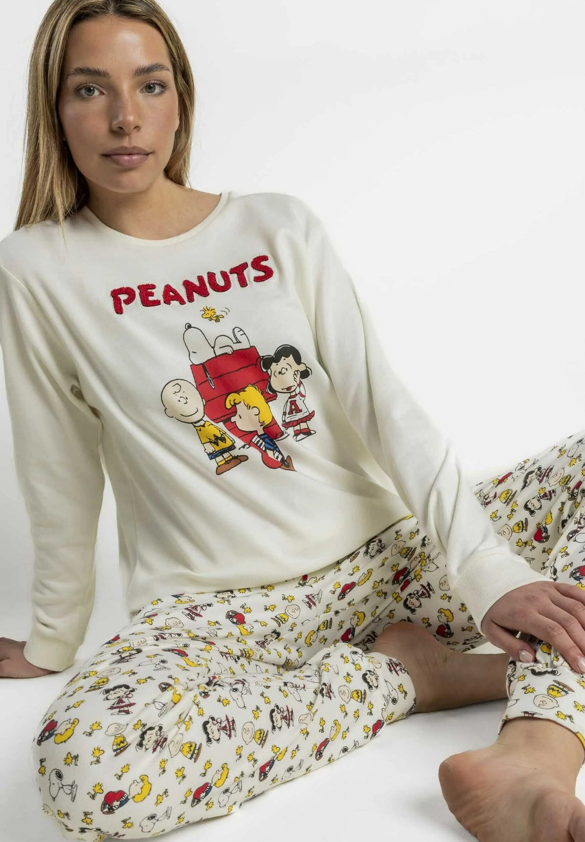 Pijama Mujer Peanuts Snoopy Meet Up 100% Algodón Manga Larga