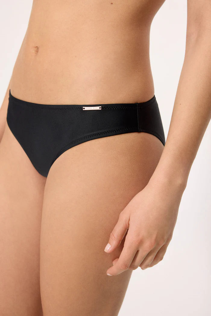 BIKINI TOP TRIANGULO BRAGA MINI NEGRO