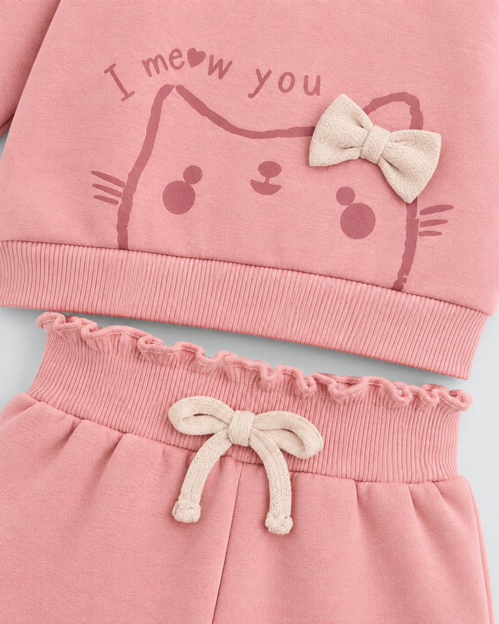 Conjunto bebé niña Ysabel Mora rosa afelpado con gatito y lazo