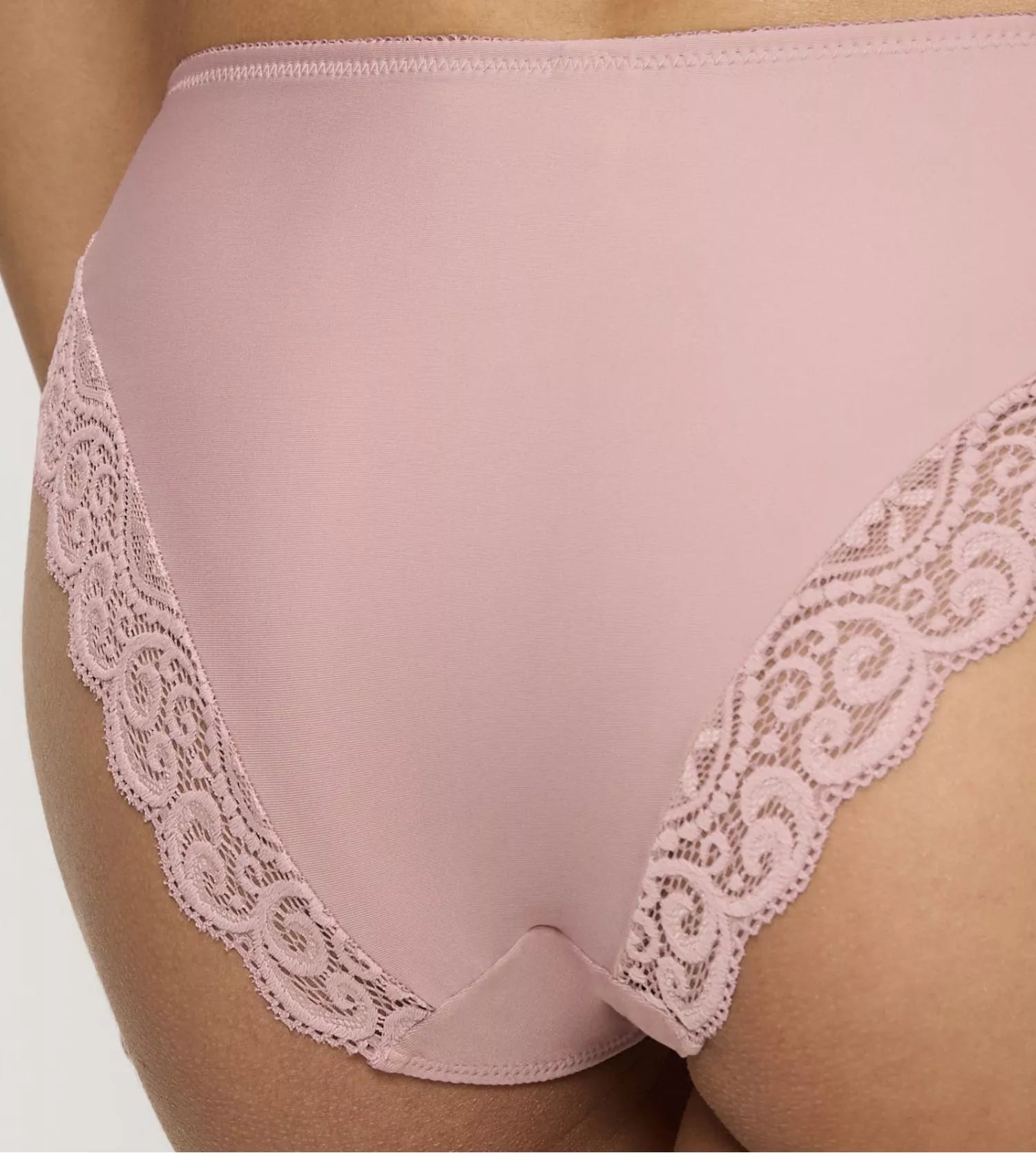 BRAGA TEJIDO MICROFIBRA AMOURETTE TAI