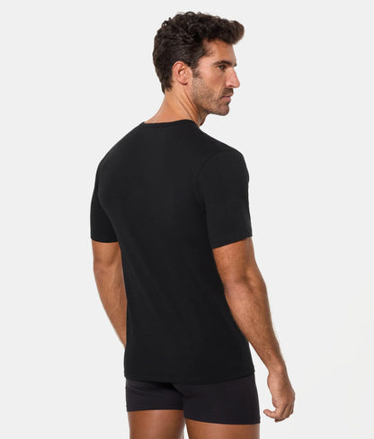 CAMISETA DE MANGA CORTA CUELLO PICO CON TECNOLOGÍA TERMORREGULADORA REGUL’ACTIV