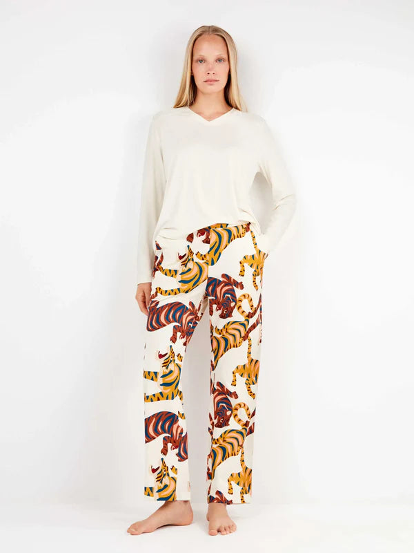 PIJAMA MANGA LARGA MUJER ANIMAL PRINT TIGRES