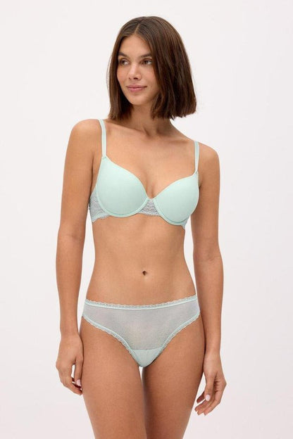 CONJUNTO SUJETADOR CON ARO CON RELLENO Y BRAGA MINI