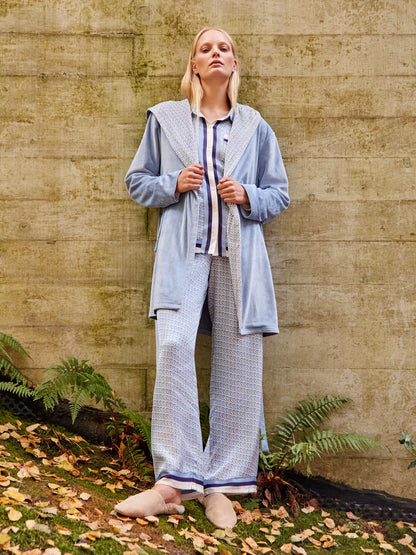 PIJAMA ABIERTO MANGA LARGA MUJER MONOGRAM