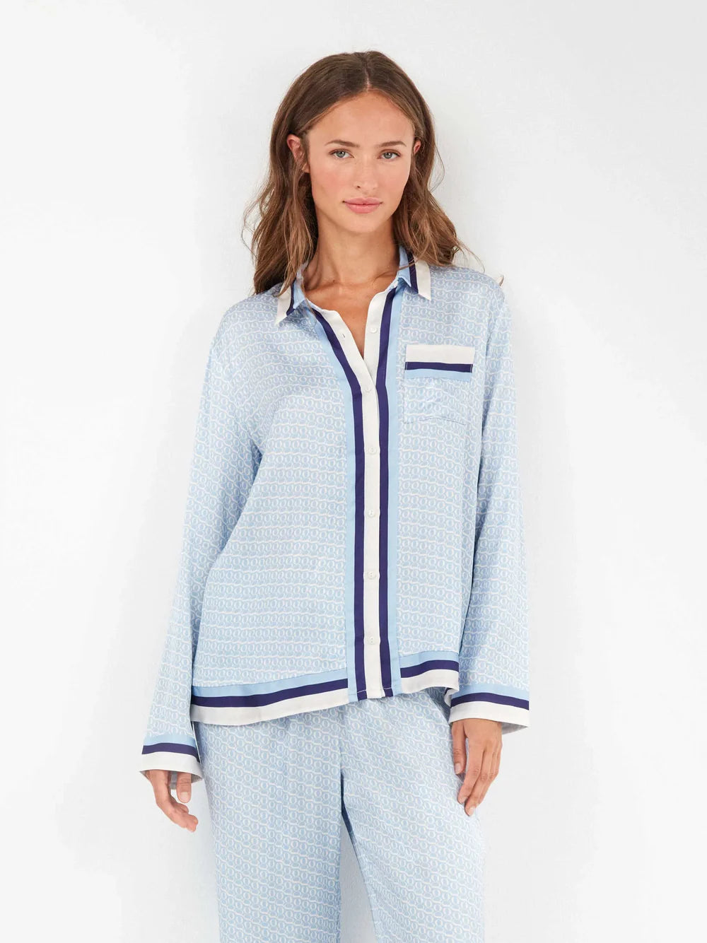 PIJAMA ABIERTO MANGA LARGA MUJER MONOGRAM