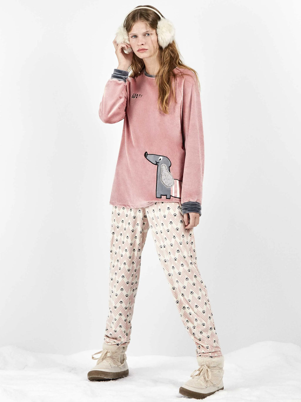 Pijama largo mujer polar elástico con perrito