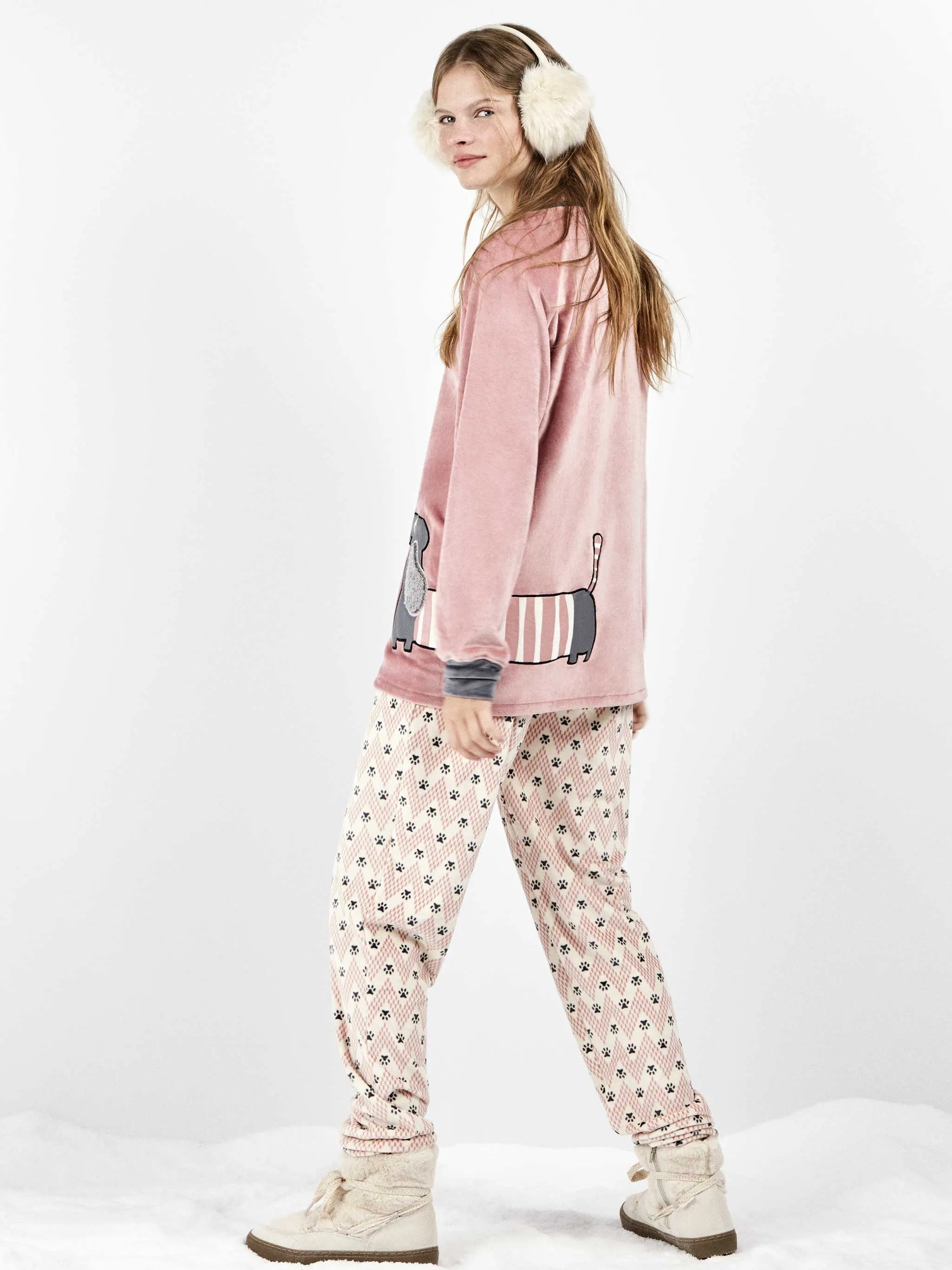 Pijama largo mujer polar elástico con perrito