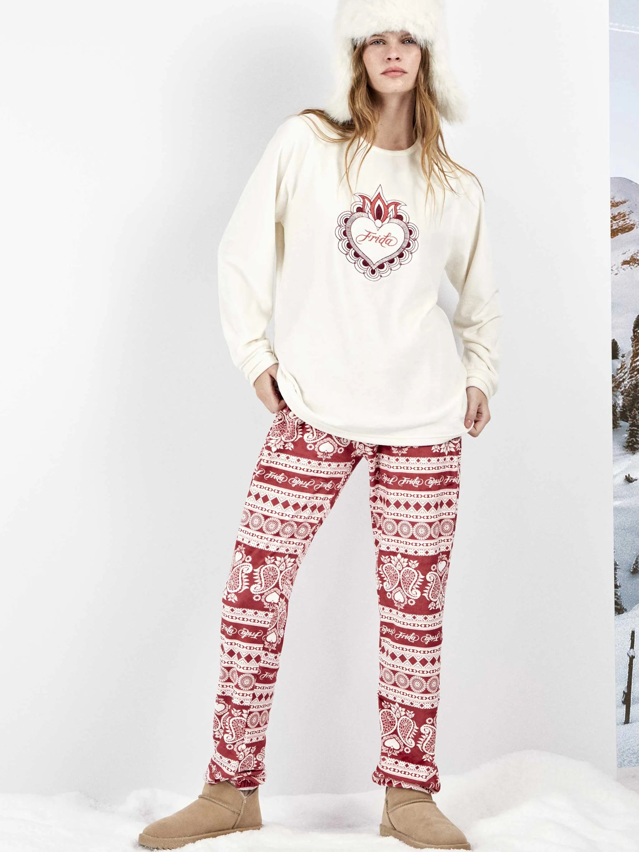 Pijama mujer Frida Kahlo polar con pantalón étnico