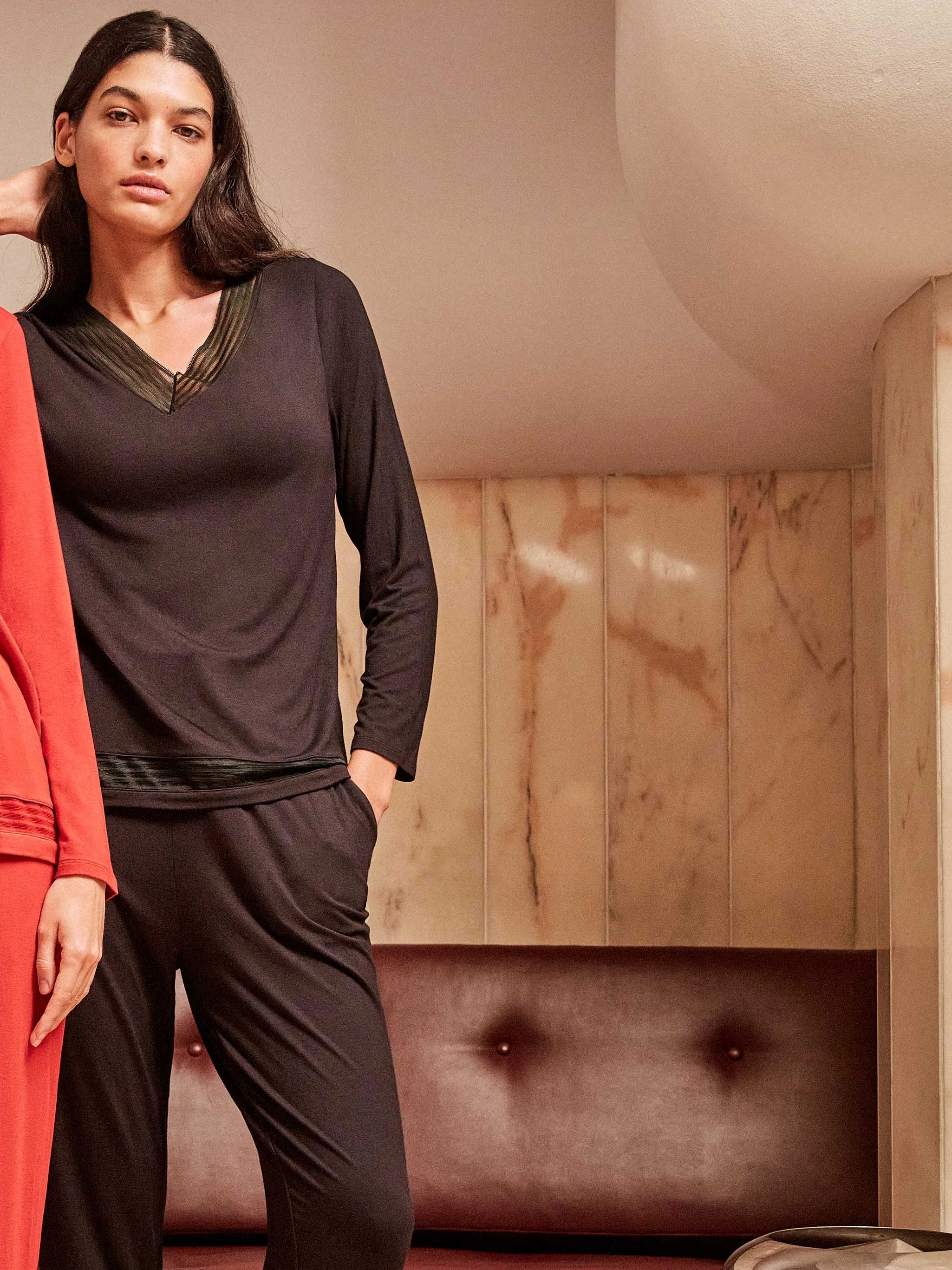 Pijama largo mujer con detalle de galones