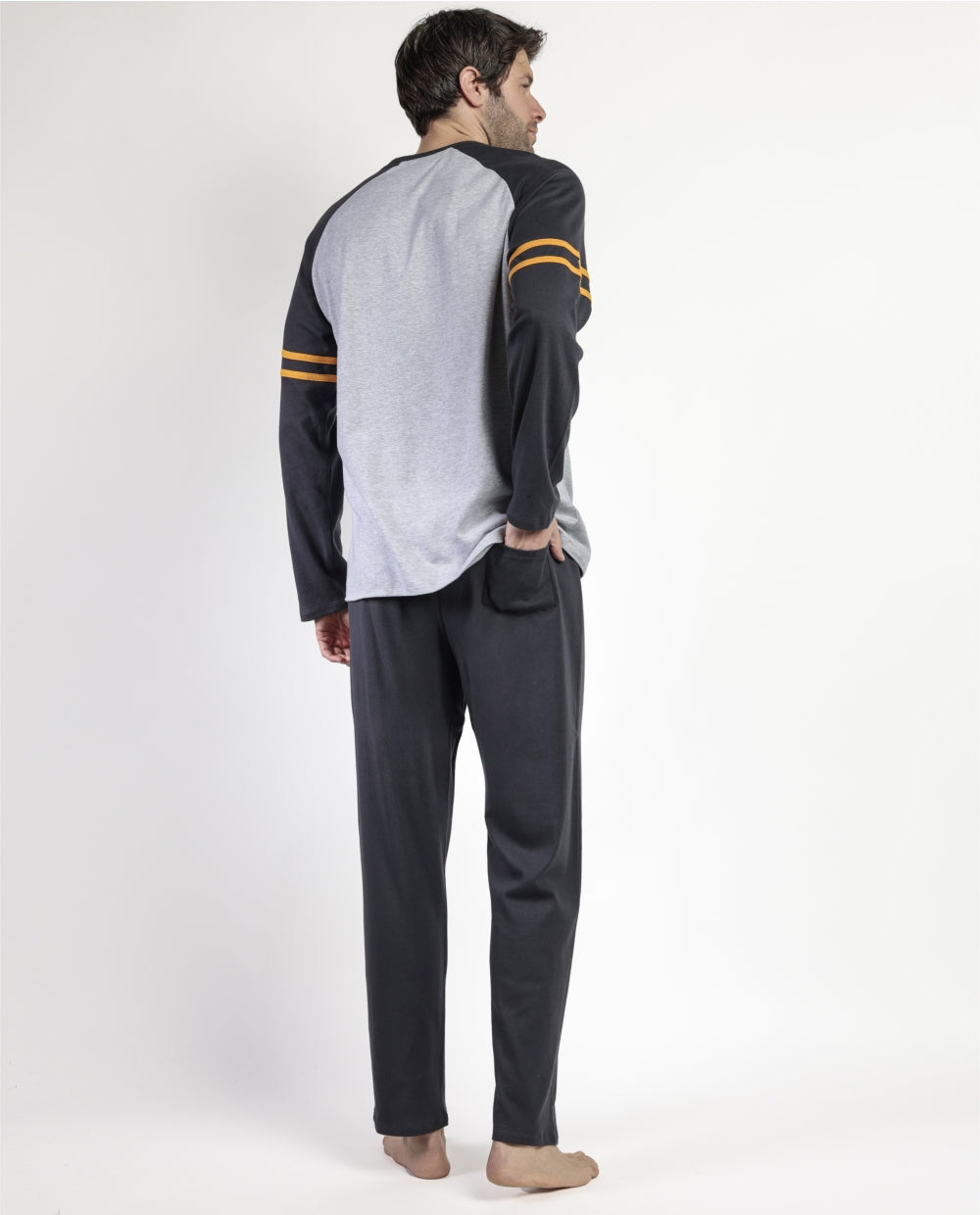 PIJAMA MANGA LARGA HOMBRE RESISTANCE DROIDS